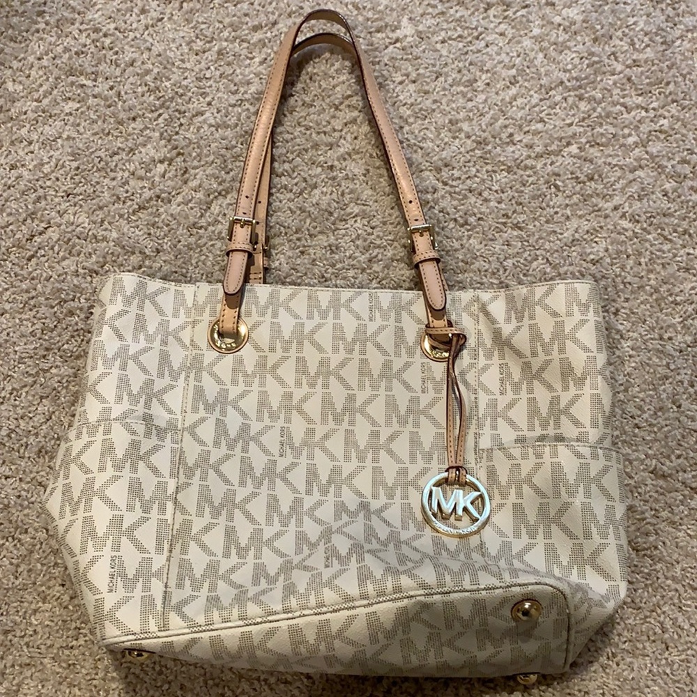 MK Purse